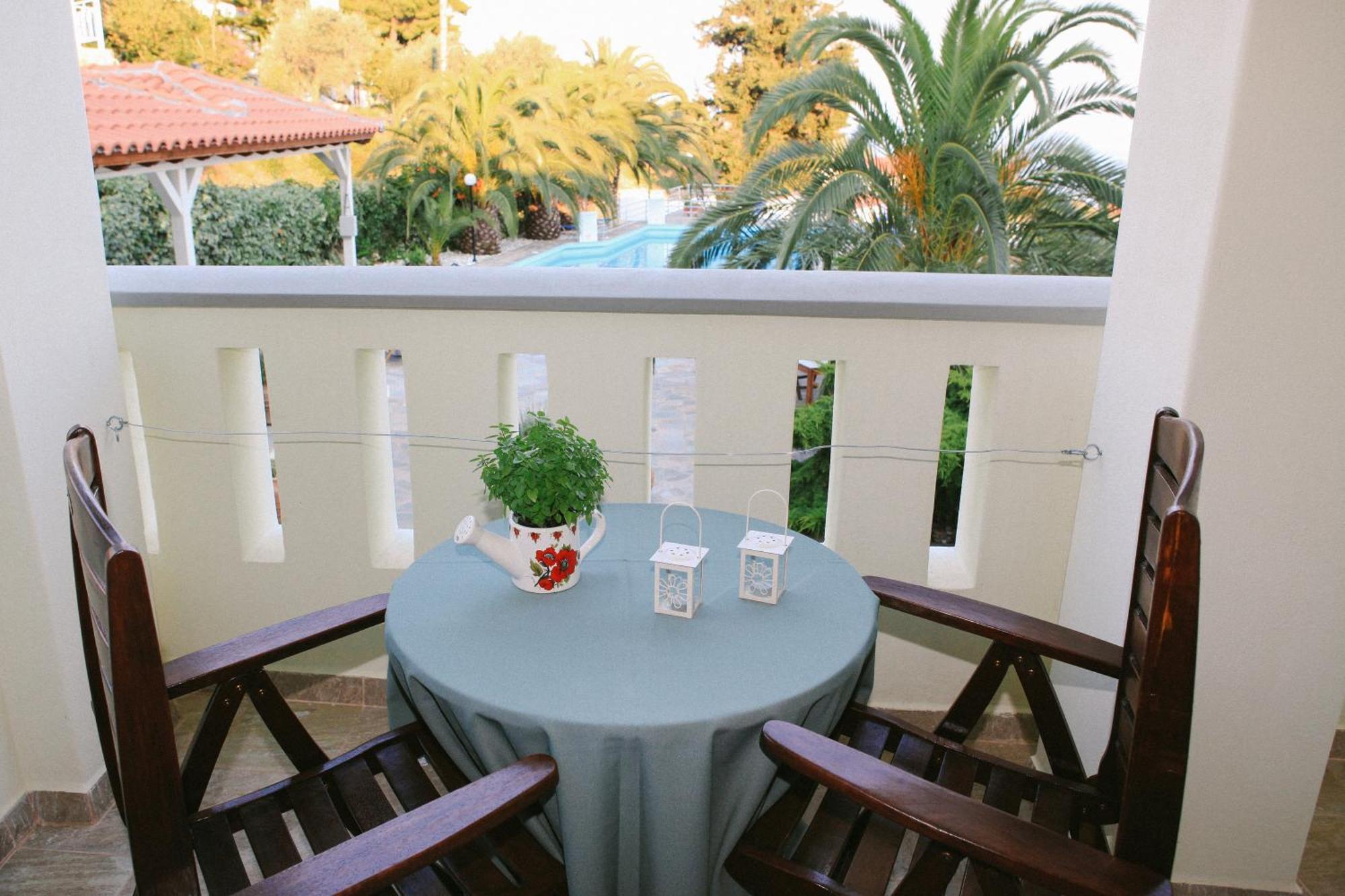 Stafylos Suites & Boutique Hotel Exterior photo